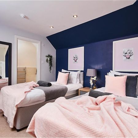 Striking Monroe Suite! Bath Luaran gambar