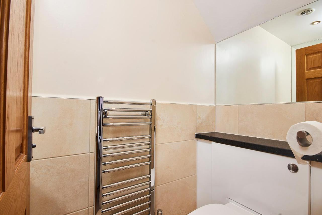 Striking Monroe Suite! Bath Luaran gambar